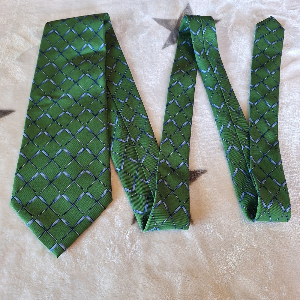 Brooks Brothers 346 Mens Silk‎ Tie Green With Blue Paddle All Over Print